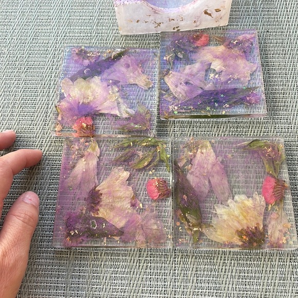 Handmade Pressed Flower Coaster Set and Holder Square Delicate - Picture 12 of 16